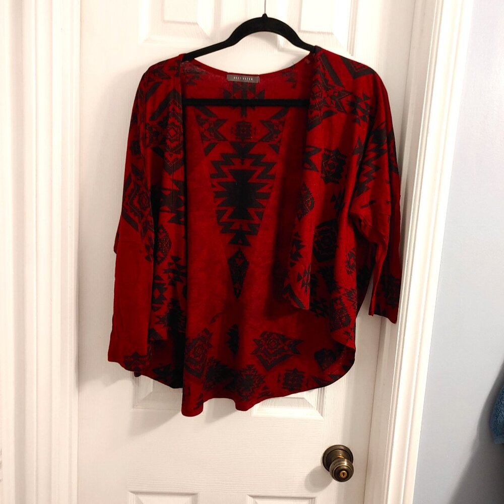 Suzy shier size small boho shrug